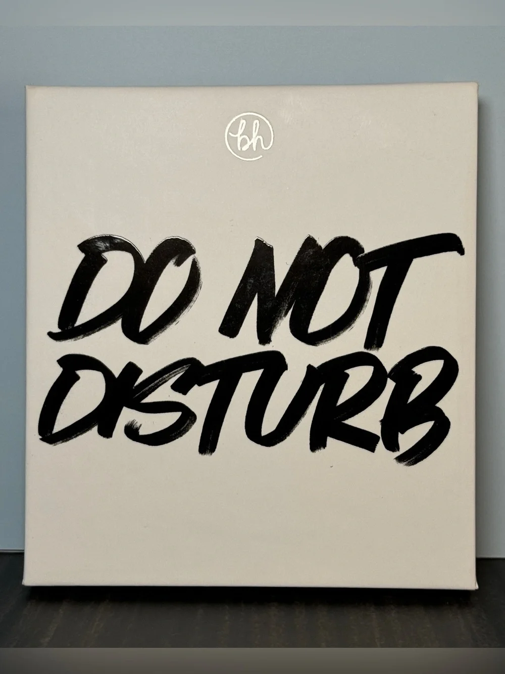 BH COSMETICS Do Not Disturb 9 Color Shadow Palette NEW